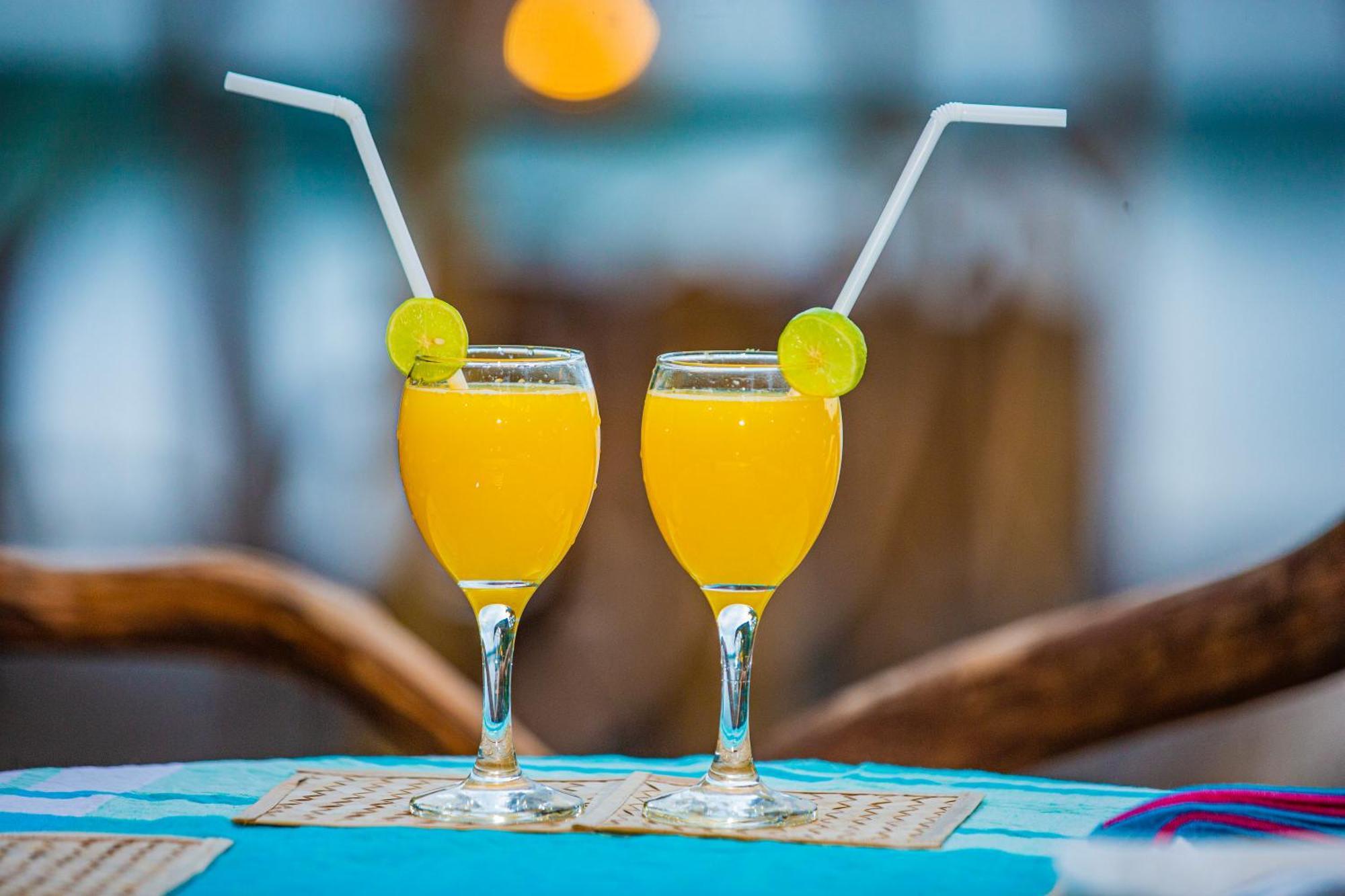 Aki Luna Lagoon Resort Hikkaduwa Kültér fotó