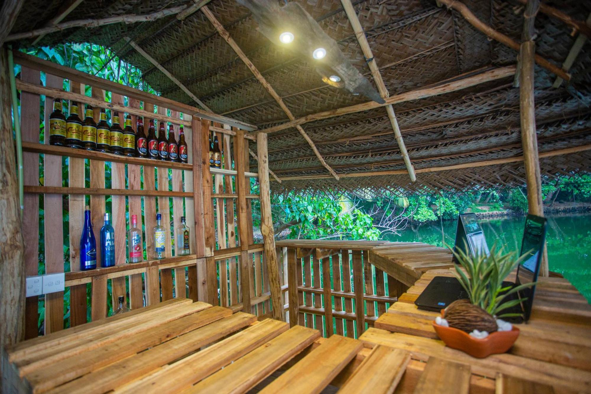 Aki Luna Lagoon Resort Hikkaduwa Kültér fotó