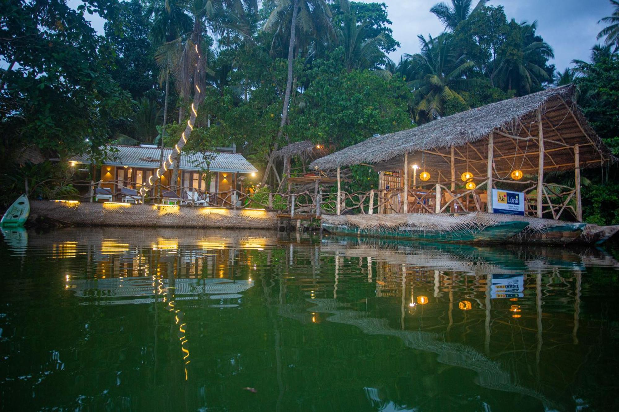 Aki Luna Lagoon Resort Hikkaduwa Kültér fotó