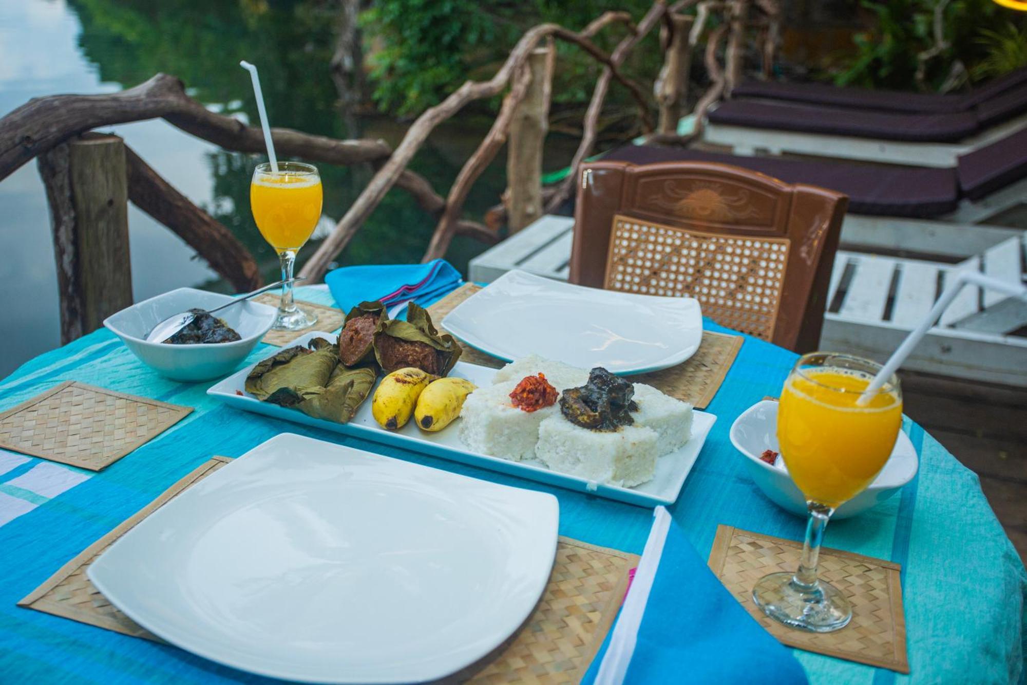 Aki Luna Lagoon Resort Hikkaduwa Kültér fotó